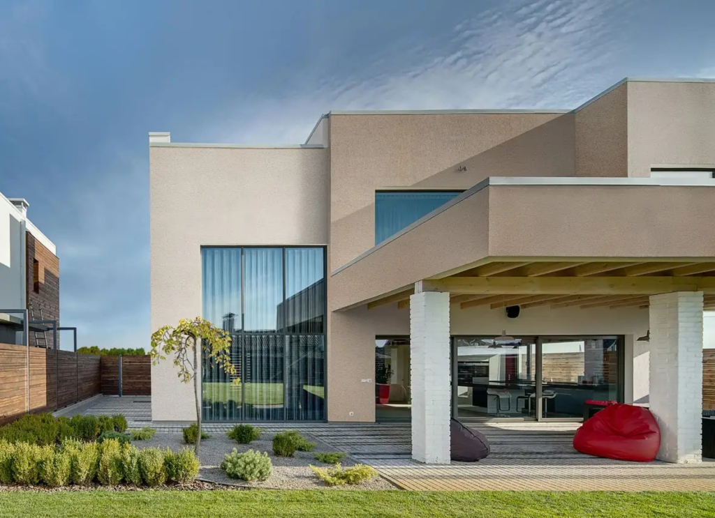 دهانات خارجية وتشطيبات واجهات بالرياض